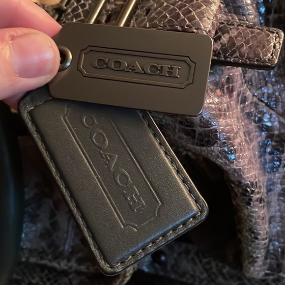 Coach Limited Edition Snakeskin 🐍Embossed Leather Bag⚠️FIRM⚠️ - Picture 6 of 16